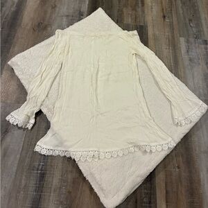 Elegant Cream Lace Trim Swim Coverup